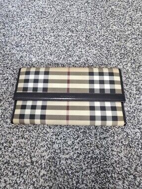 Burberry London Black Tan Nova Check Continential Vintage Wallet